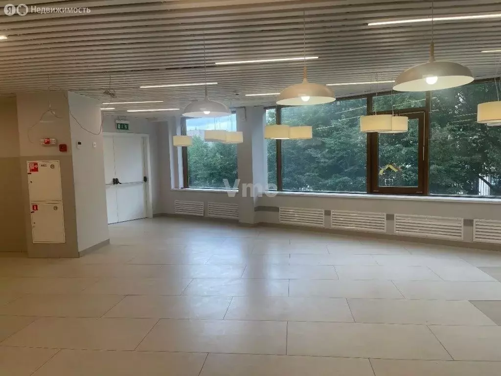 Помещение свободного назначения (1000 м) - Фото 2