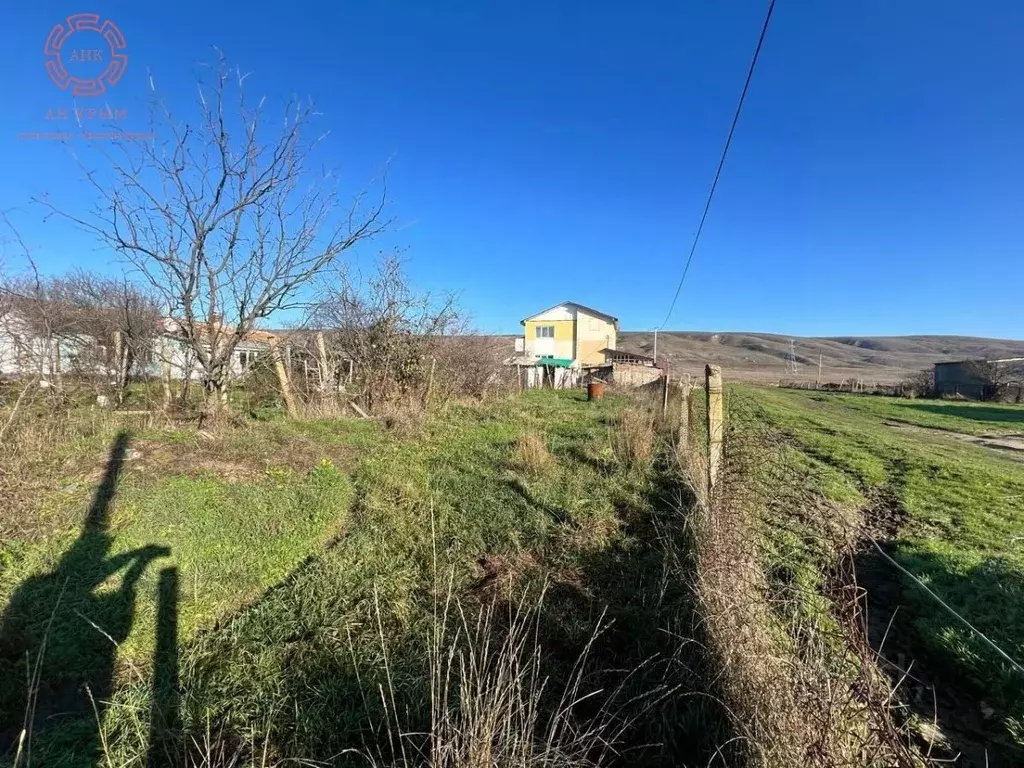 Участок в Крым, Феодосия муниципальный округ, с. Южное ул. Центральная ... - Фото 2