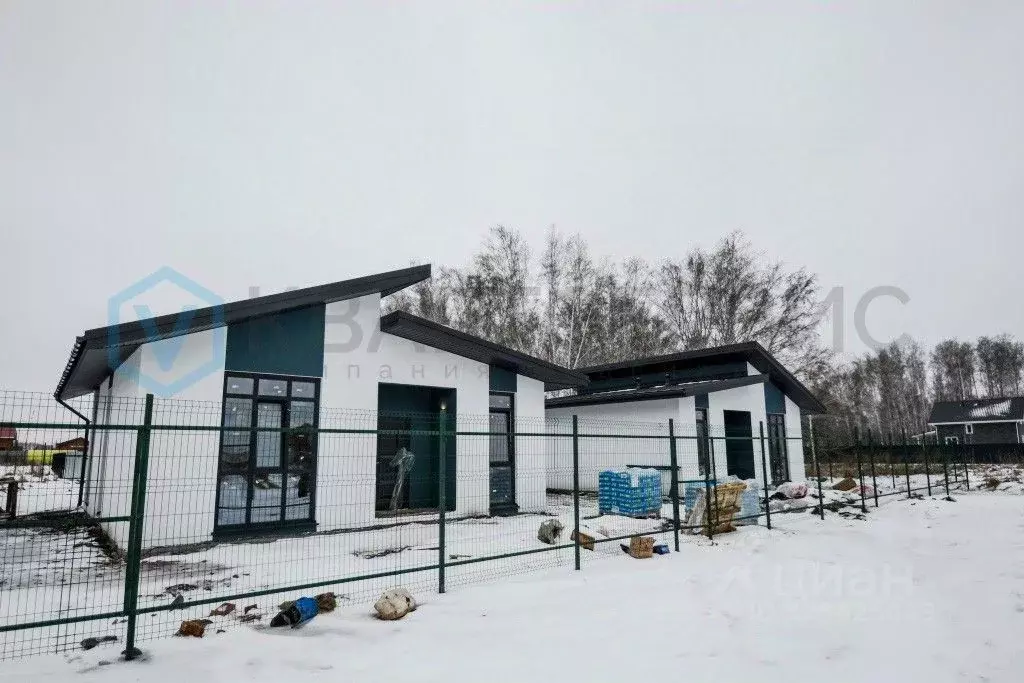 Дом в Омская область, Омский район, Магистральное с/пос, Деревня ... - Фото 2