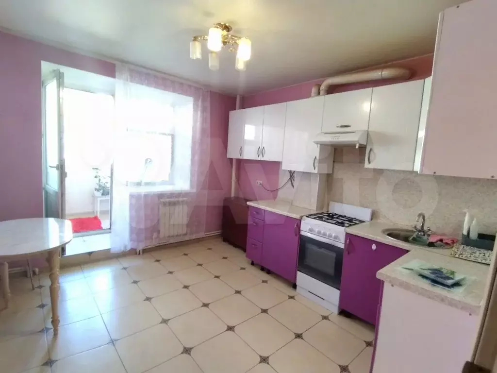 1-к. квартира, 40 м, 3/10 эт. - Фото 0