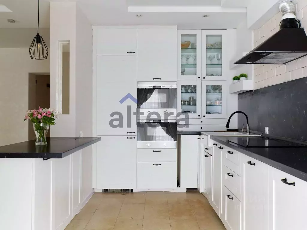 3-к кв. Татарстан, Казань ул. Мидхата Булатова, 5 (95.9 м) - Фото 0