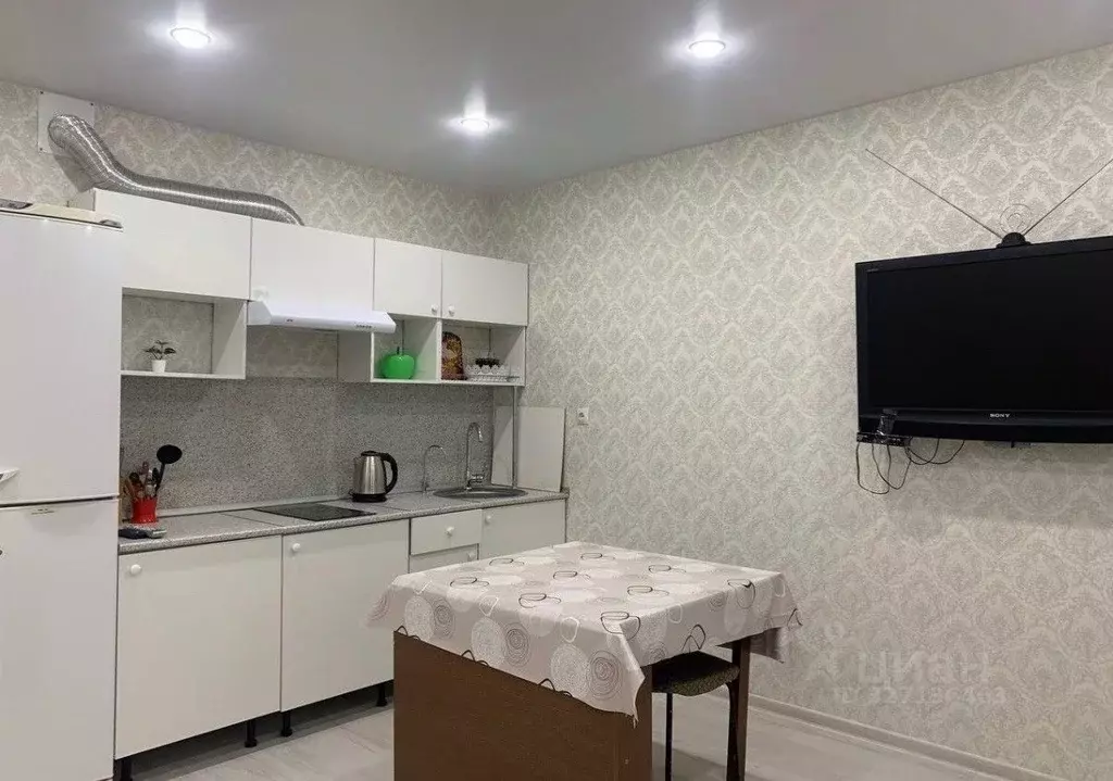 1-к кв. Волгоградская область, Волгоград ул. Маршала Еременко, 42 ... - Фото 2