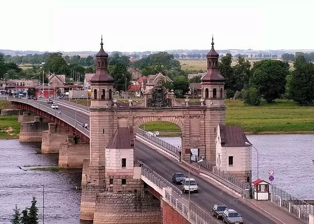 1-к кв. Калининградская область, Советск ул. Победы, 44 (35.0 м) - Фото 0