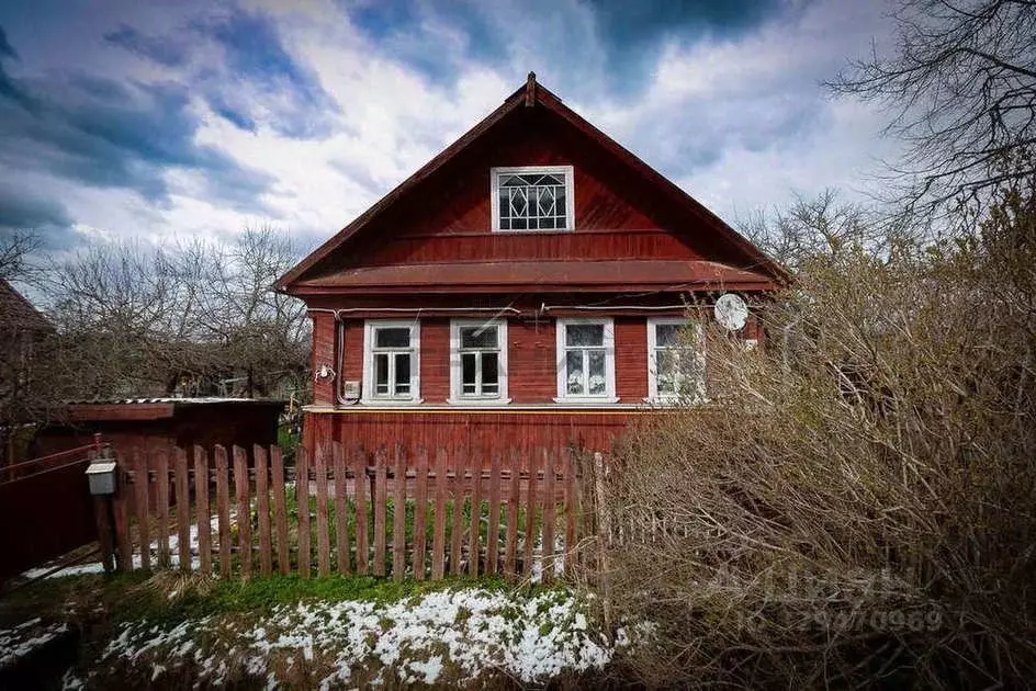 Дом в Новгородская область, Малая Вишера ул. Ленина, 46 (30 м) - Фото 1