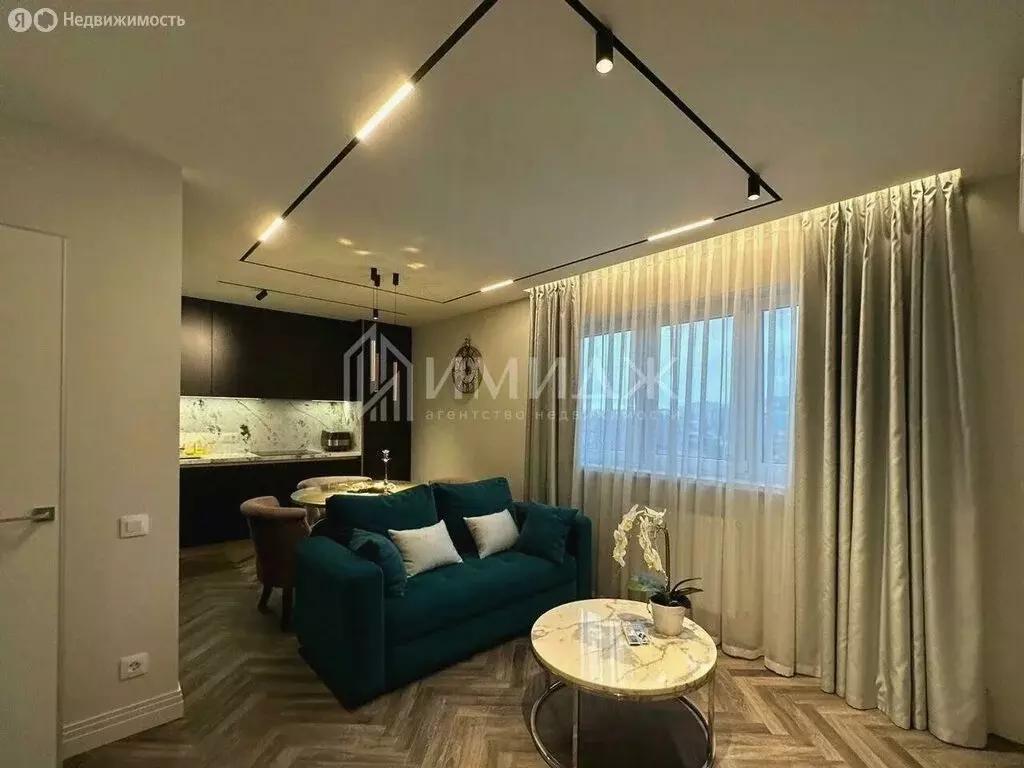 3-комнатная квартира: Сириус, улица Акаций, 34к2 (70 м) - Фото 1