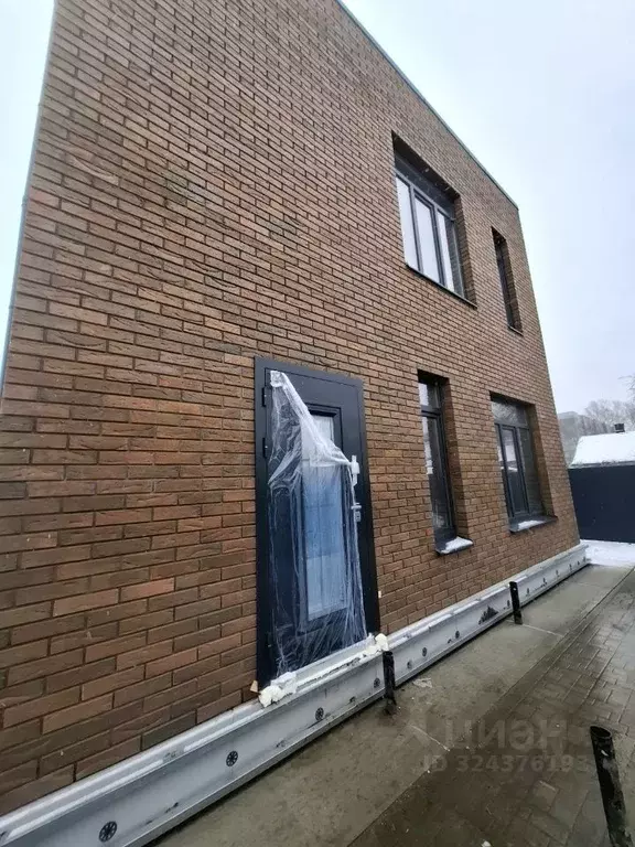 Коттедж в Вологодская область, Вологда пер. 4-й Доронинский, 3 (180 м) - Фото 2