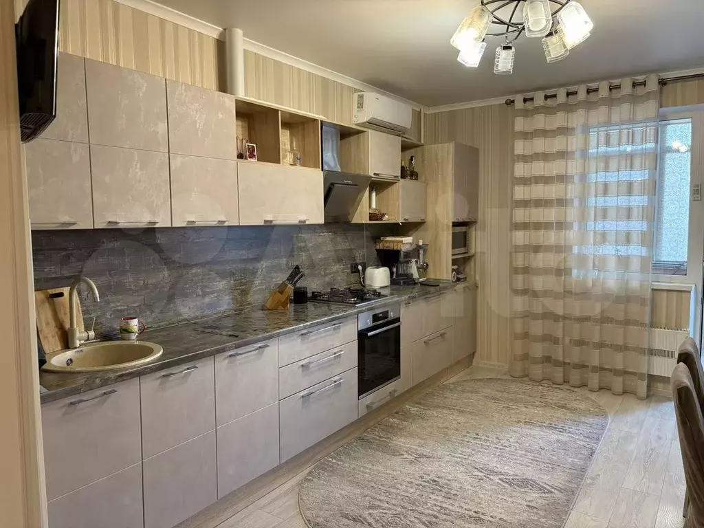 1-к. квартира, 50 м, 6/12 эт. - Фото 0