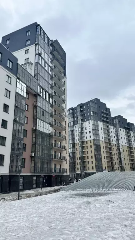 4-к кв. Красноярский край, Красноярск ул. Петра Подзолкова, 10 (134.0 ... - Фото 1