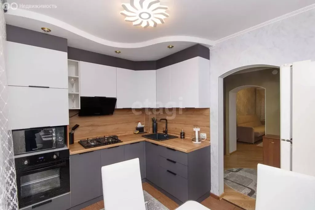 3-комнатная квартира: Ишим, Большая улица, 200 (58.3 м) - Фото 2