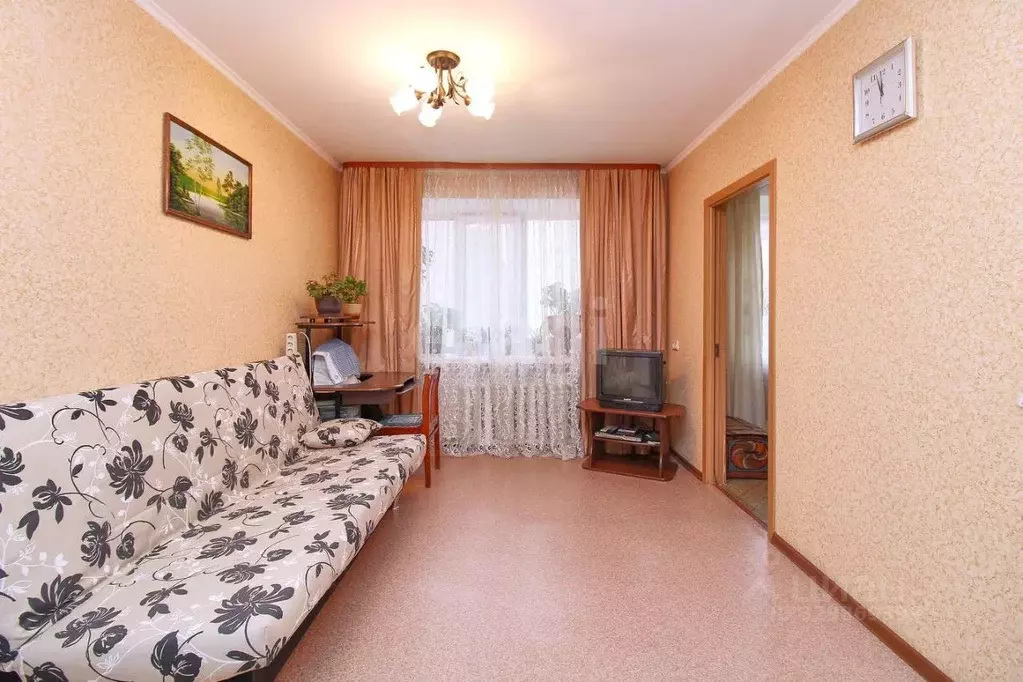 4-к кв. Тюменская область, Тюмень ул. Красных Зорь, 31 (60.3 м) - Фото 1
