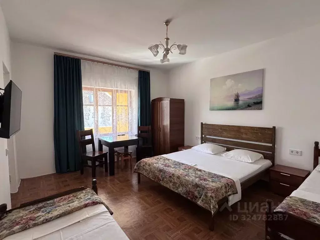 Комната Крым, Судак ул. Таврическая, 73 - Фото 2