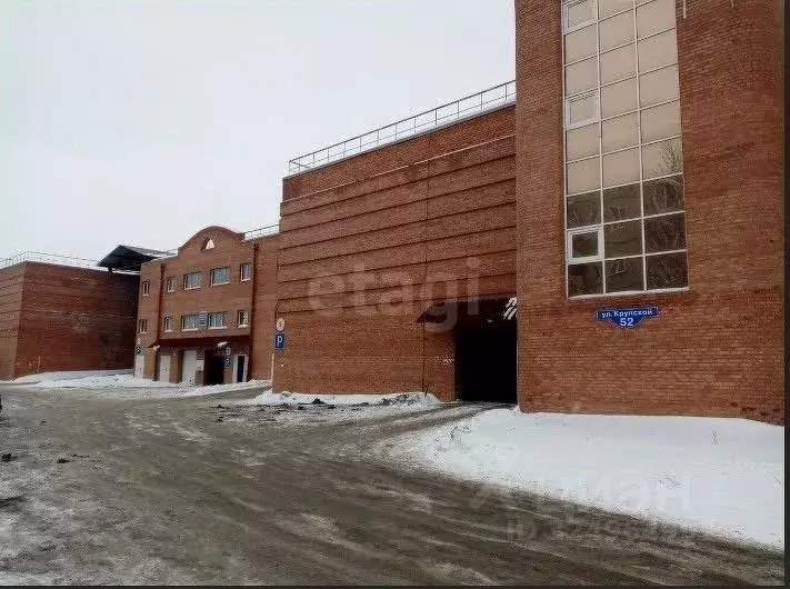 Помещение свободного назначения в Омская область, Омск ул. Крупской, ... - Фото 1