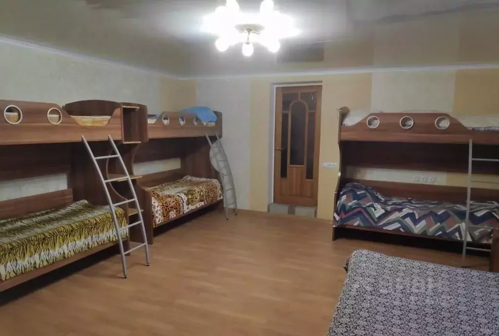 Дом в Краснодарский край, Новороссийск ул. Каданчика (300 м) - Фото 2