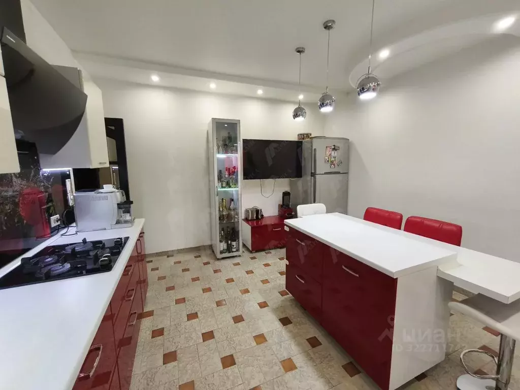 3-к кв. Астраханская область, Астрахань ул. Бориса Алексеева, 61к1 ... - Фото 2