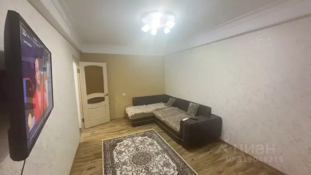 1-к кв. Дагестан, Каспийск ул. Зейнудина Батманова, 2 (44.0 м) - Фото 0