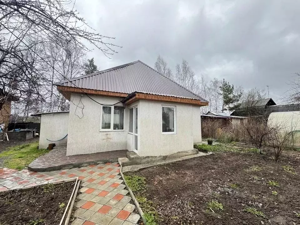Дом в Свердловская область, Екатеринбург муниципальное образование, ... - Фото 0