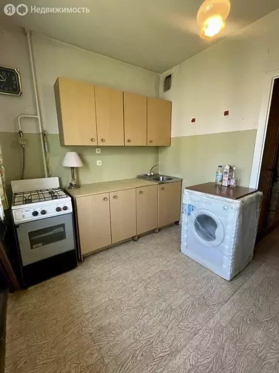 3-комнатная квартира: Нижний Новгород, улица Сазанова, 9 (69.8 м) - Фото 1