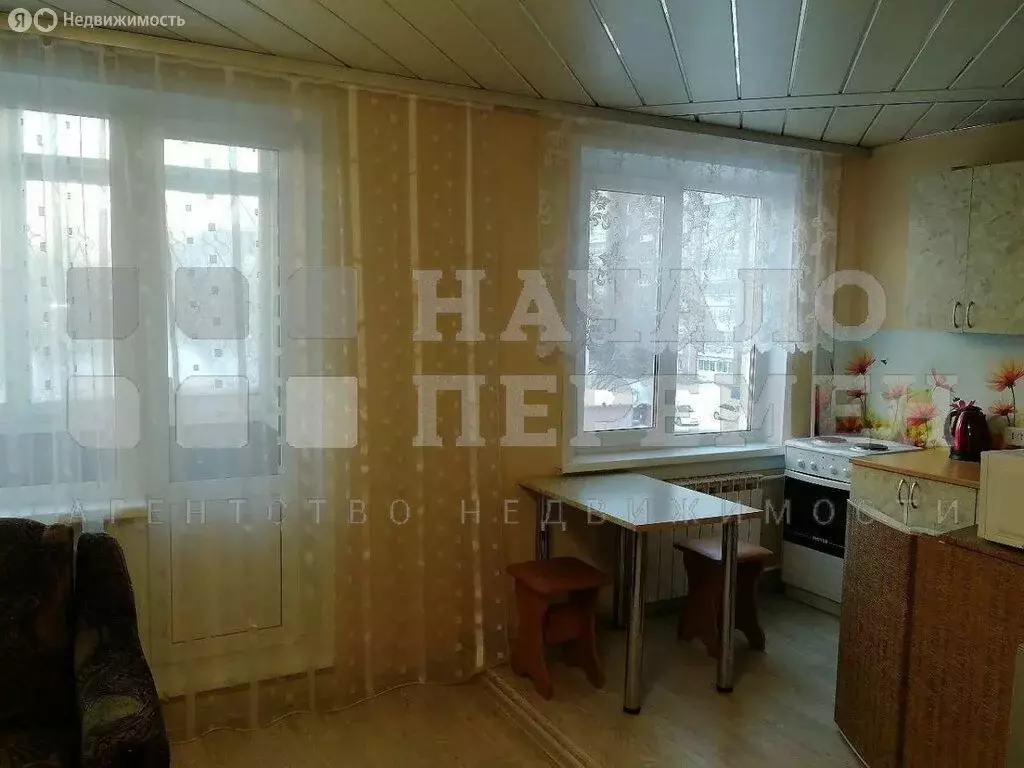 Квартира-студия: Новосибирск, Линейная улица, 35/2 (30 м) - Фото 1