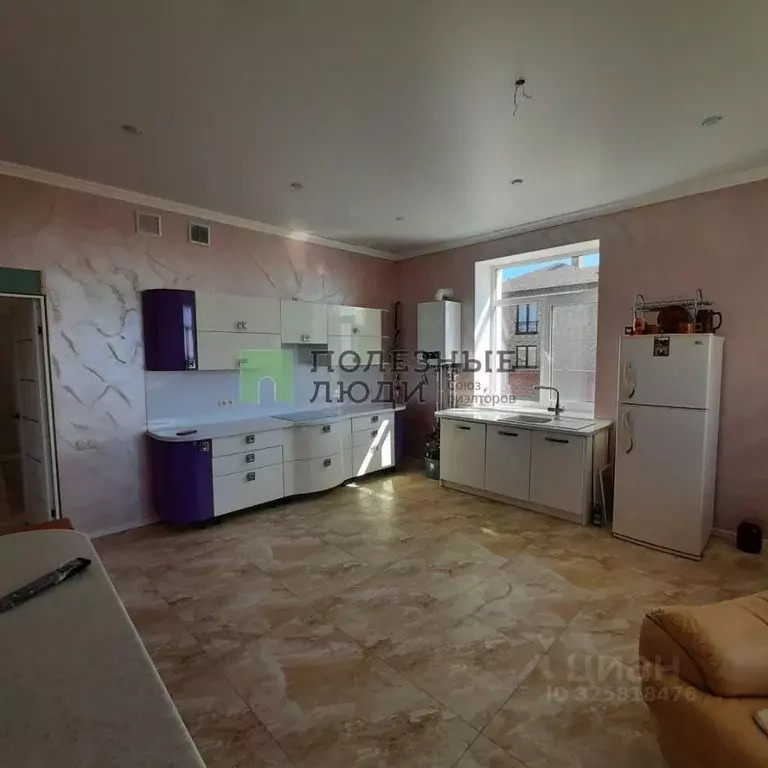 Дом в Севастополь ул. Романтиков (274 м) - Фото 0