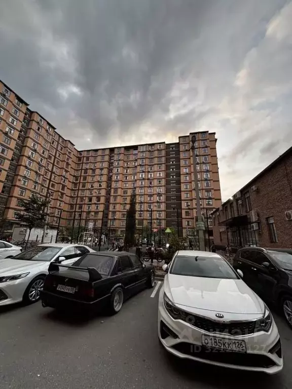 2-к кв. Дагестан, Махачкала ул. Абубакарова, 112 (65.0 м) - Фото 1