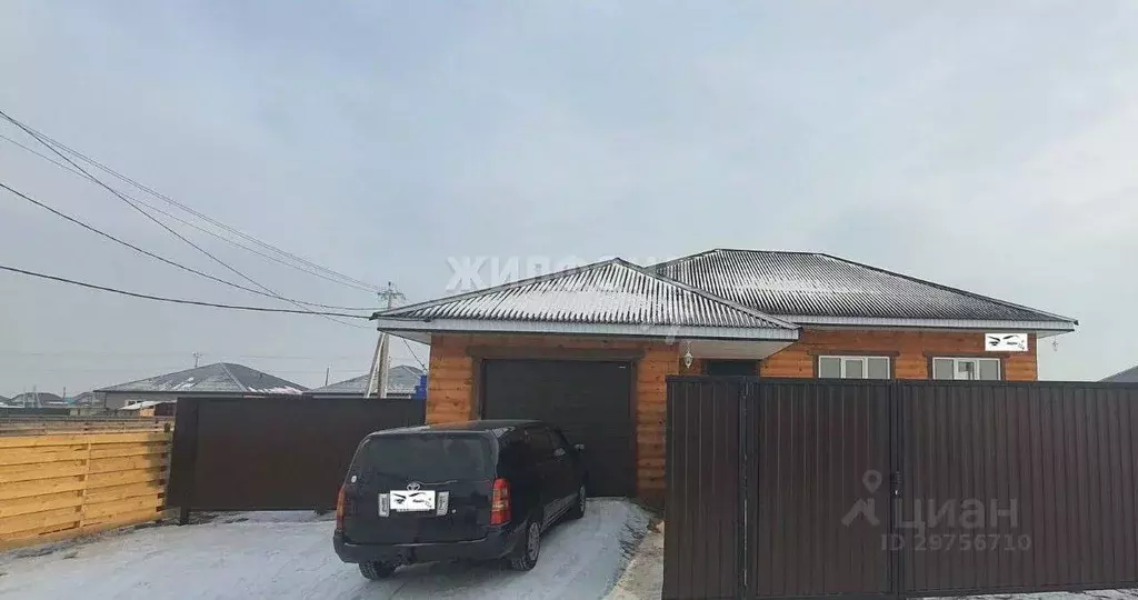 Дом в Хакасия, Усть-Абаканский район, с. Калинино  (150 м) - Фото 0