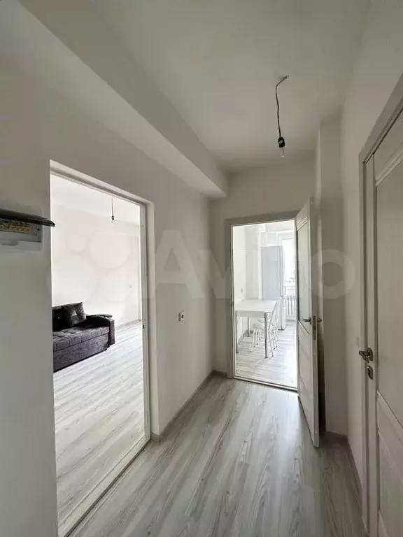 1-к. квартира, 38 м, 4/9 эт. - Фото 1