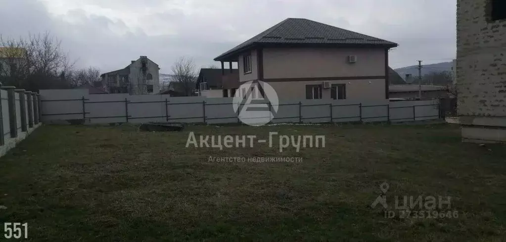 Дом в Севастополь с. Орлиное, ул. Полевая, 22 (300 м) - Фото 2