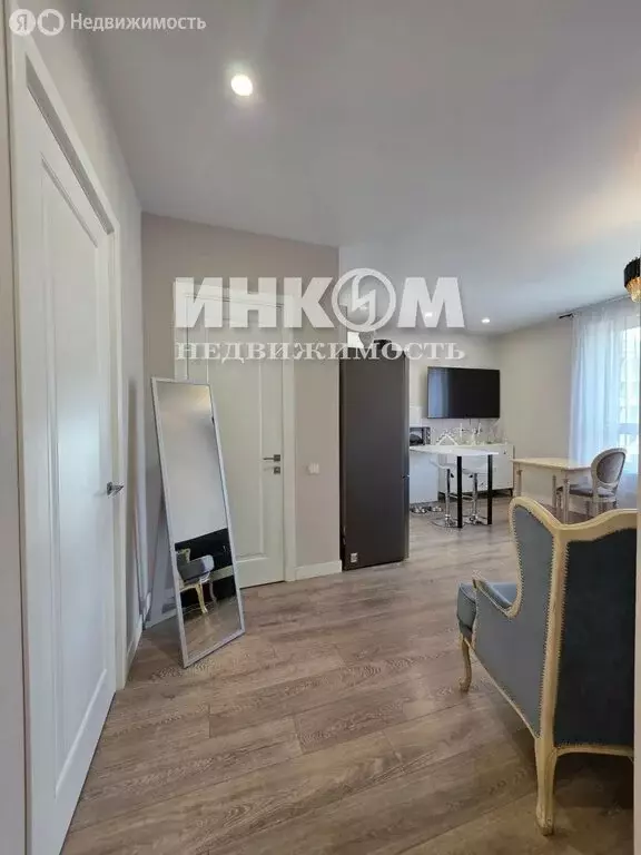 3-комнатная квартира: посёлок городского типа Заречье, Луговая улица, ... - Фото 2