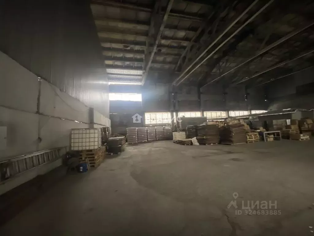 Помещение свободного назначения в Алтайский край, Бийск ул. Имени ... - Фото 1