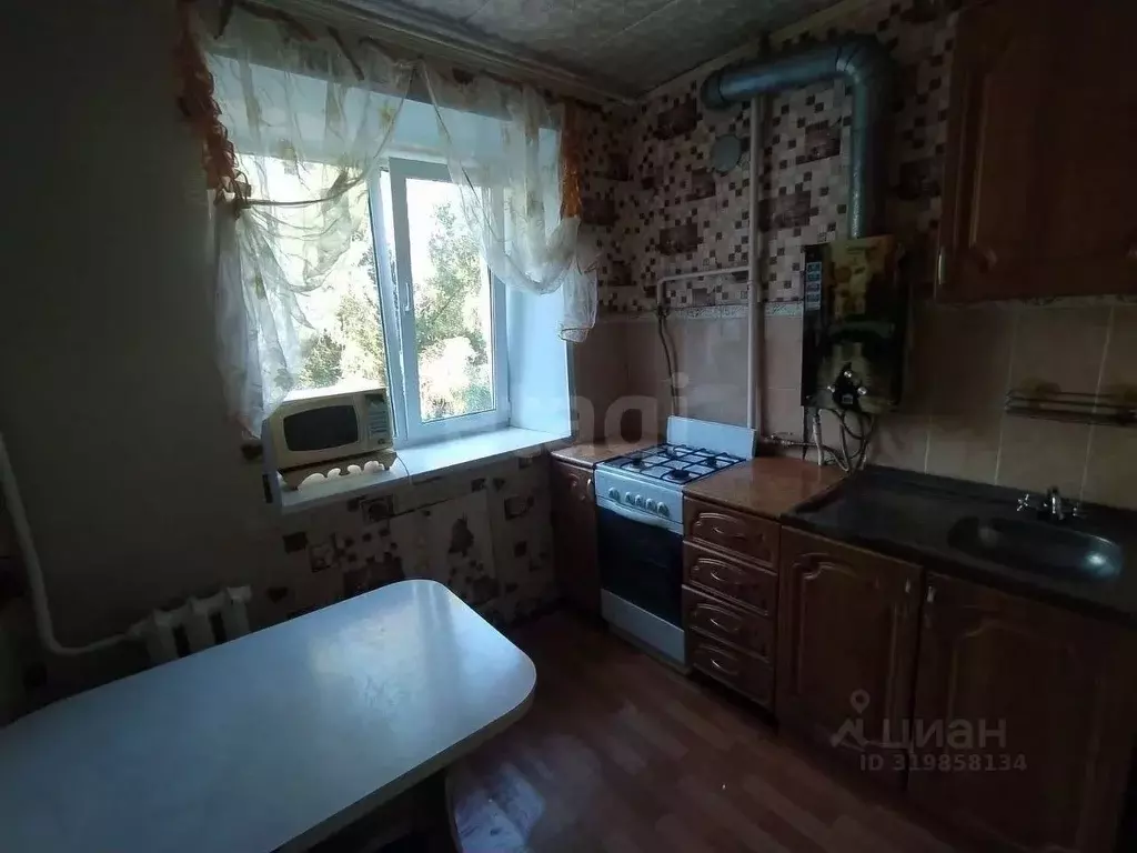 2-к кв. Башкортостан, Бирск Интернациональная ул., 116Д (44.2 м) - Фото 0