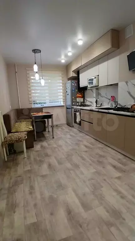 3-к. квартира, 60,9 м, 2/9 эт. - Фото 0