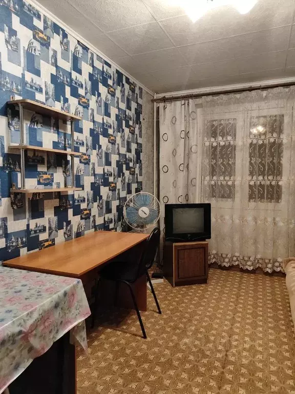 Комната Саратовская область, Саратов Белоглинская ул., 84/86 - Фото 1