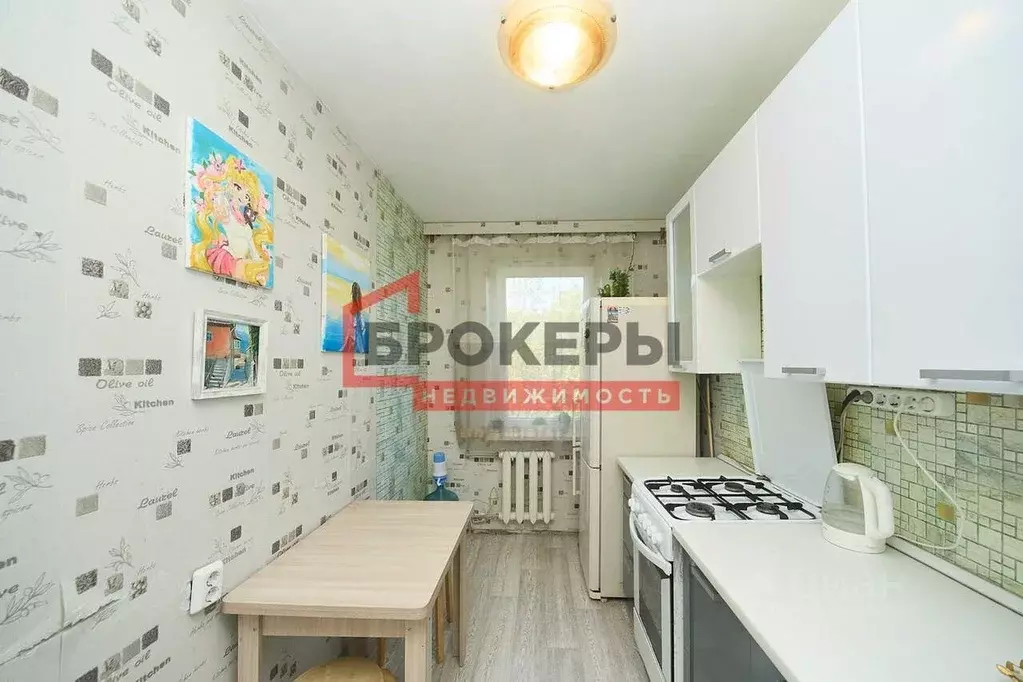 4-к кв. Севастополь ул. Косарева, 5 (70.2 м) - Фото 0