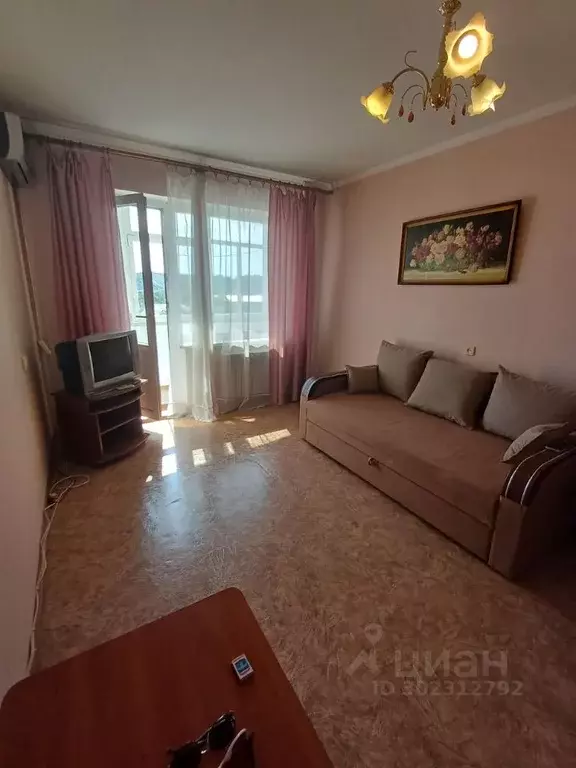 1-к кв. Крым, Симферополь ул. Лермонтова, 5 (37.0 м) - Фото 1