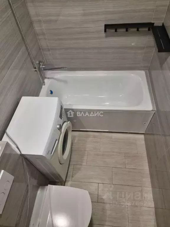 1-к кв. Калининградская область, Гурьевский муниципальный округ, пос. ... - Фото 0