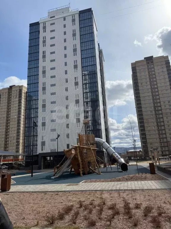 2-к кв. Красноярский край, Красноярск ул. Спандаряна, 1 (50.0 м) - Фото 0