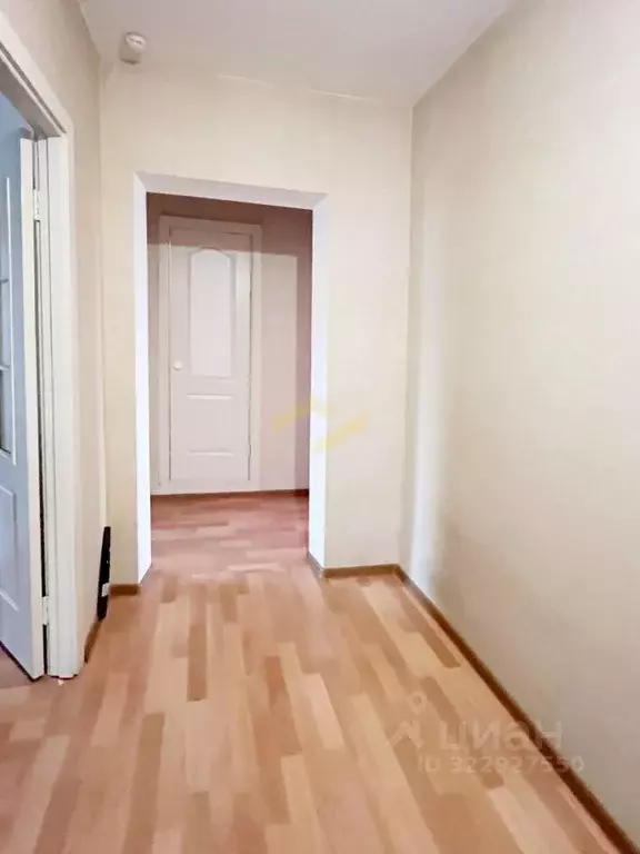 2-к кв. Кемеровская область, Новокузнецк ул. 11-й Гвардейской Армии, 3 ... - Фото 2