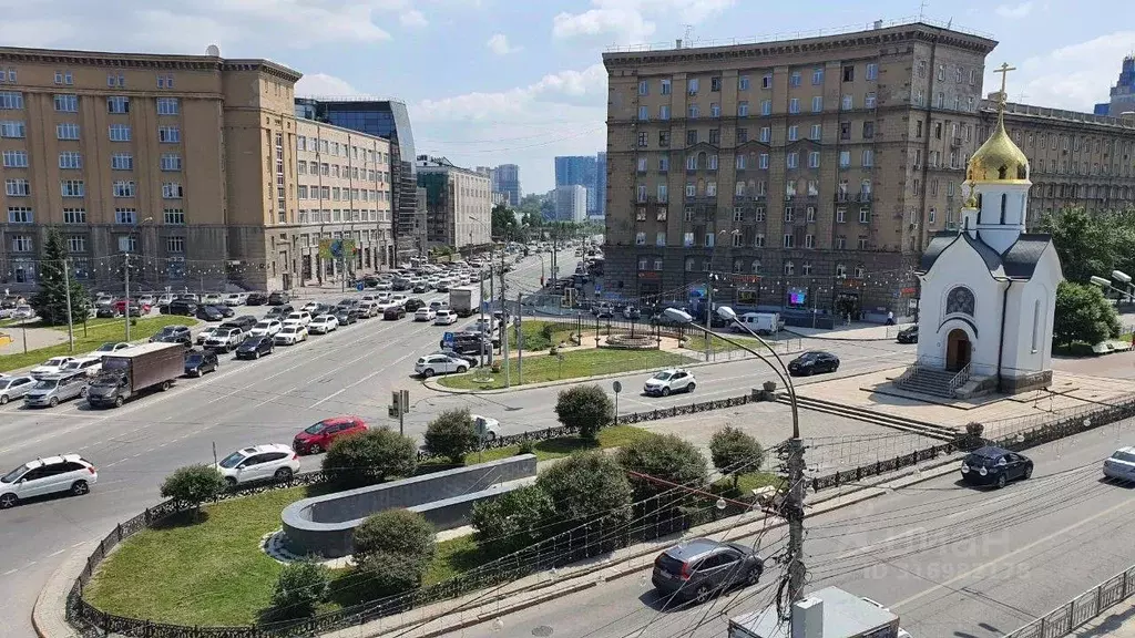 Торговая площадь в Новосибирская область, Новосибирск Красный просп., ... - Фото 0