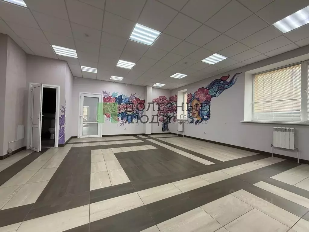 Помещение свободного назначения в Орловская область, Орел ул. Фомина, ... - Фото 1