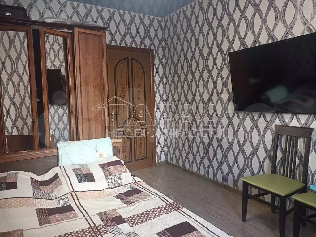 2-к. квартира, 61 м, 1/10 эт. - Фото 1