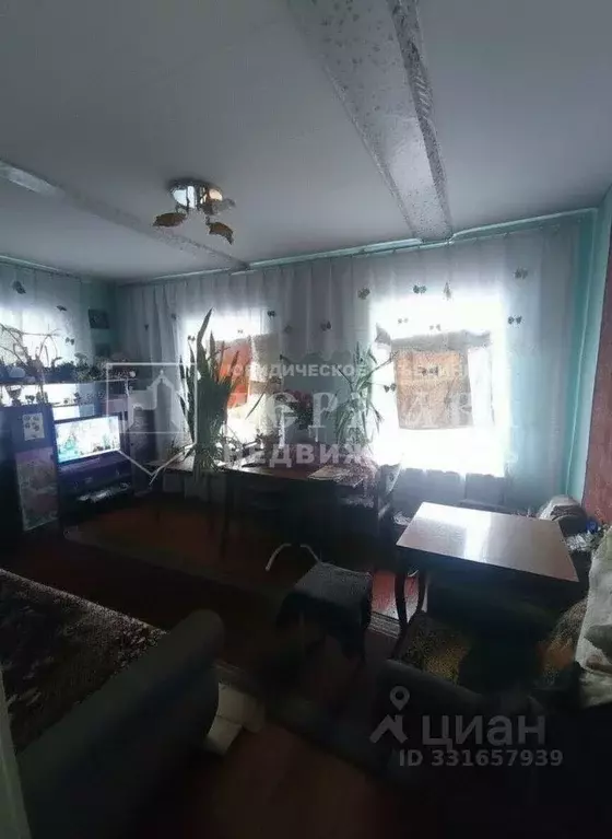 Дом в Кемеровская область, Топки ул. Ленина (34 м) - Фото 1