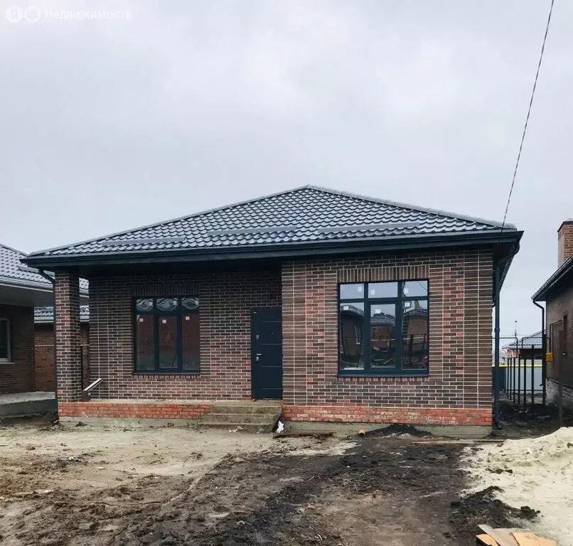 Дом в Ростов-на-Дону, Зрелищная улица (100 м) - Фото 0