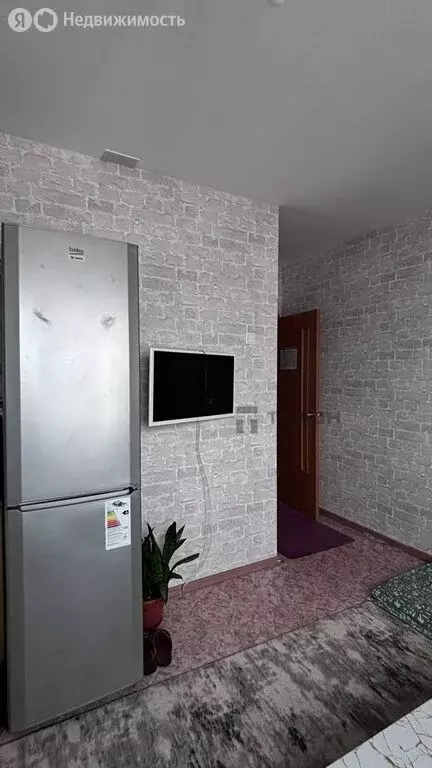 2-комнатная квартира: посёлок Красное Поле, квартал Звёздный, улица ... - Фото 2