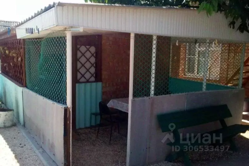 Дом в Краснодарский край, Ейский район, Должанская ст-ца ул. Калинина, ... - Фото 2