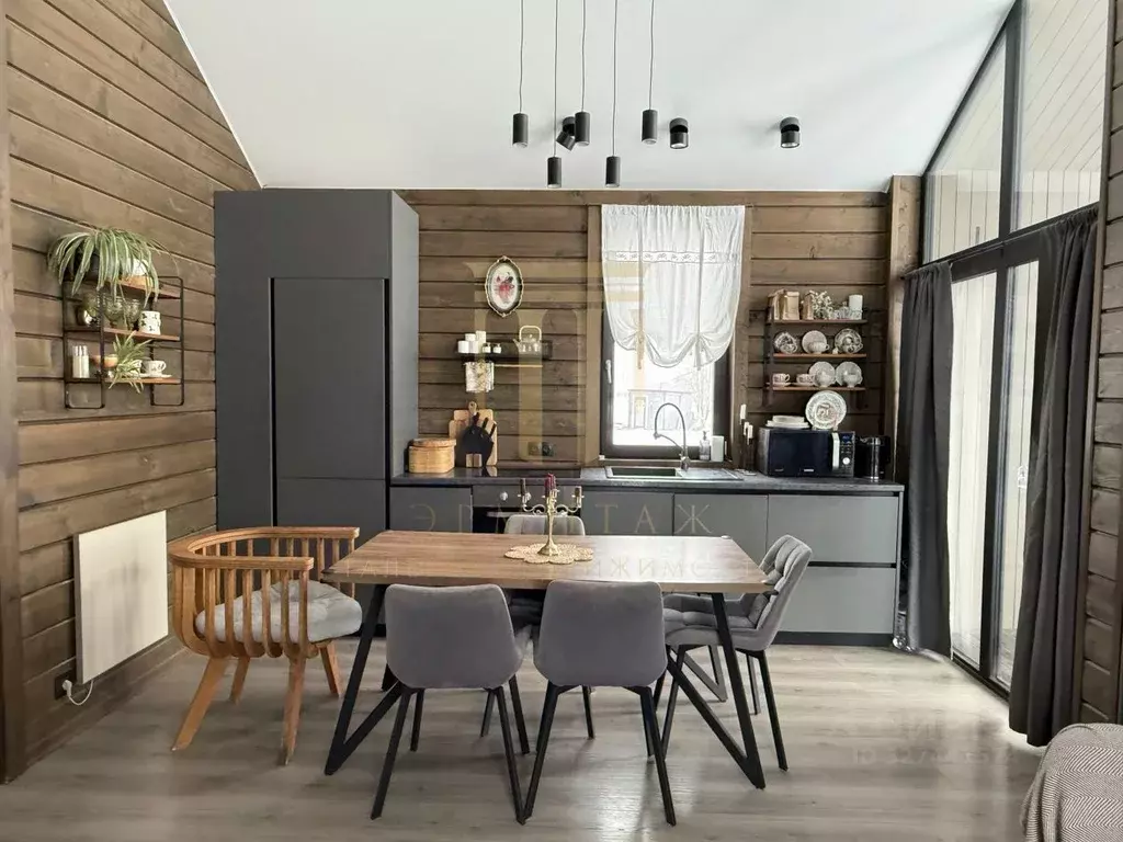 Коттедж в Ленинградская область, Ломоносовский район, Лопухинское ... - Фото 1