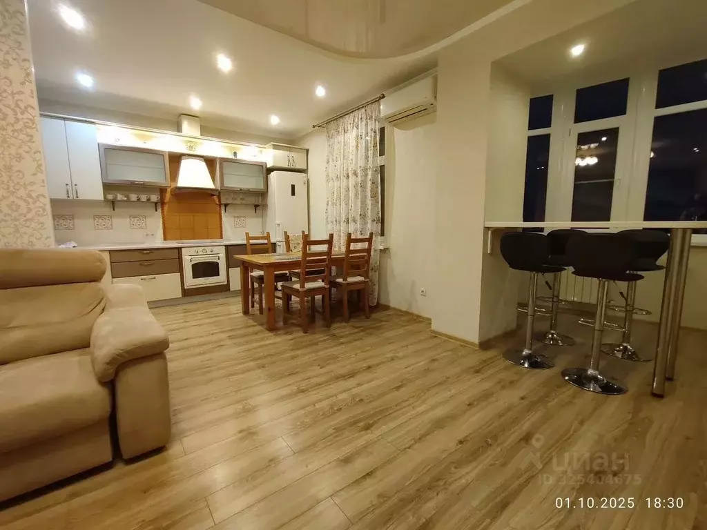 3-к кв. Ростовская область, Ростов-на-Дону ул. Малюгиной, 220/84 (92.0 ... - Фото 1