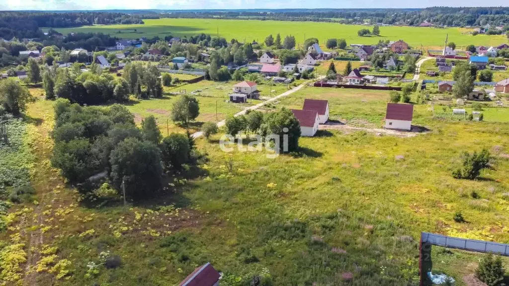 Участок в Ленинградская область, Гатчинский район, д. Большие Борницы ... - Фото 0