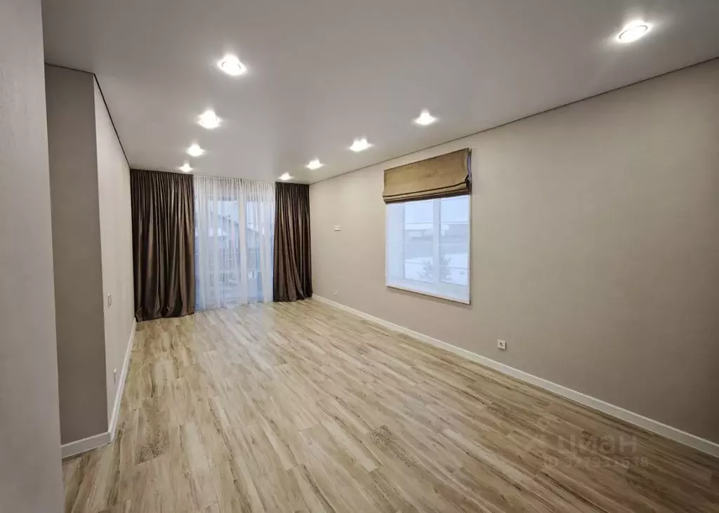 Дом в Свердловская область, Сысертский муниципальный округ, д. ... - Фото 1