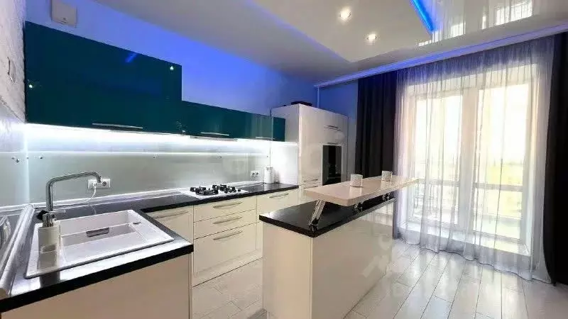 3-к кв. Мордовия, Саранск Мордовская ул., 35к192 (87.9 м) - Фото 1