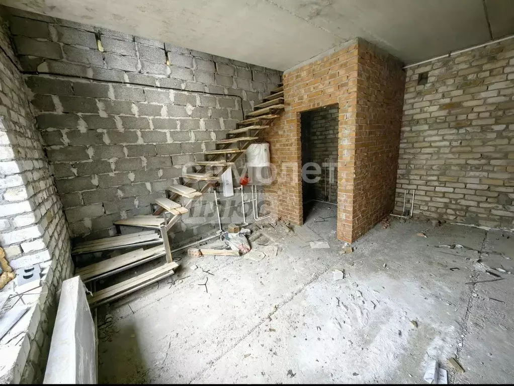 Таунхаус в Калмыкия, Элиста ул. Хомутникова, 116 (64 м) - Фото 2